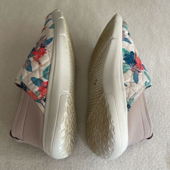 Vera Bradley VB Cloud Slip-On Sneakers - Picture 4 of 10
